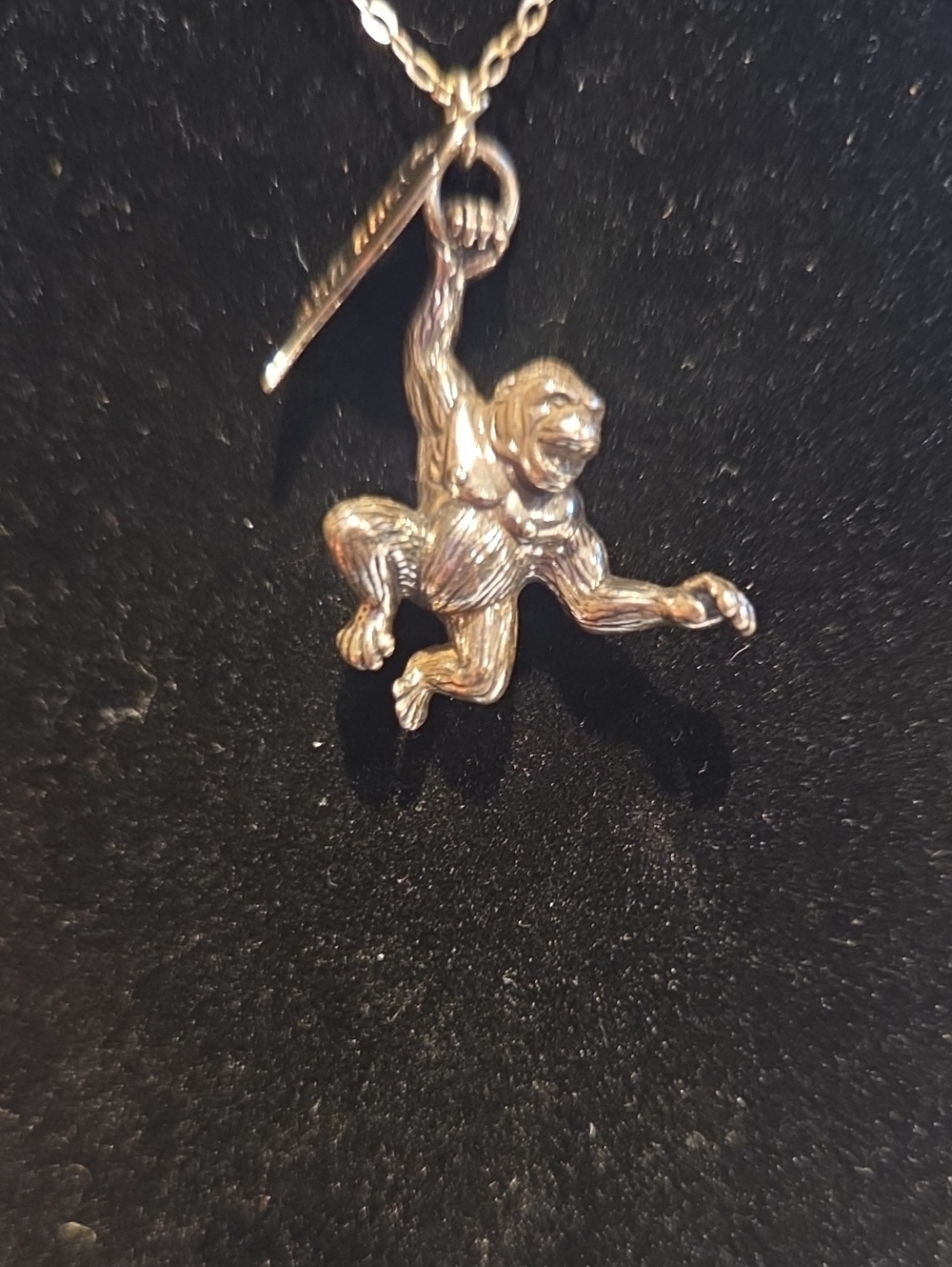 1989 Vintage Universal Studio King Kong Pendent